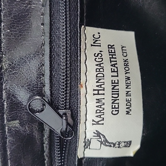 Karam Handbags Inc. Gold Lizard crossbody bag - Picture 9 of 15